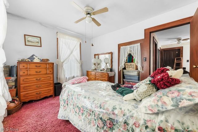 18262 W Pine Lake Road, Beloit, OH 44609