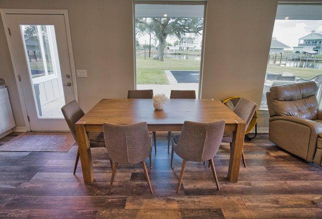 1288 County Road 297, Sargent, TX 77414