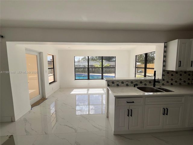 6370 Atlanta St 6370, Hollywood, FL 33024