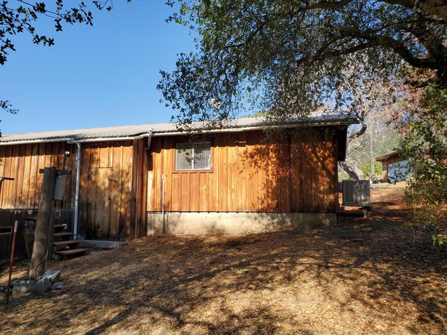 42555 Bear Creek Road, Springville, CA 93265