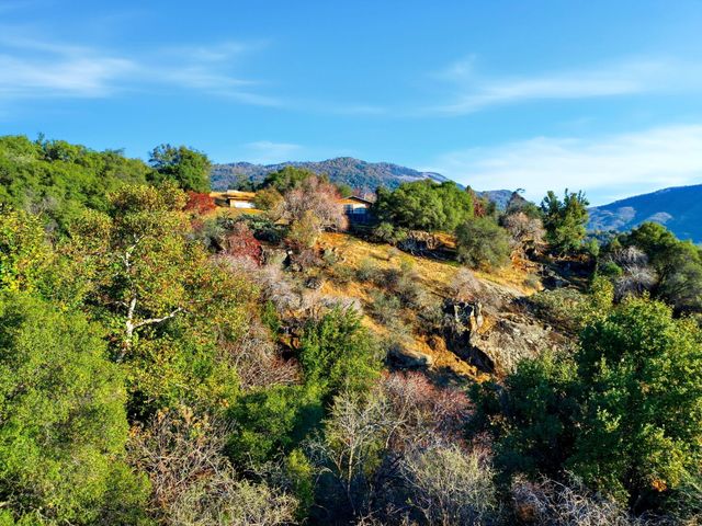 42555 Bear Creek Road, Springville, CA 93265