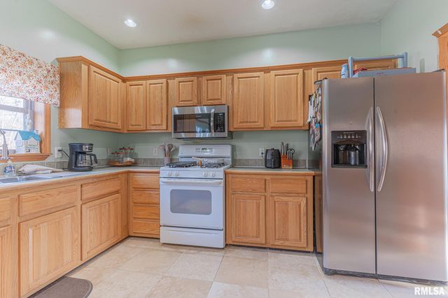 2814 Chouteau Avenue, Odin, IL 62870