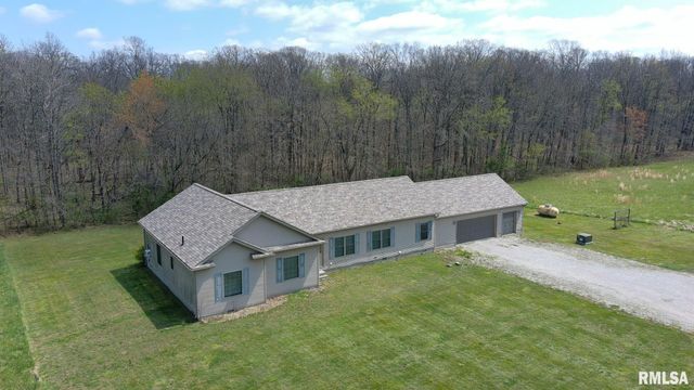 2814 Chouteau Avenue, Odin, IL 62870