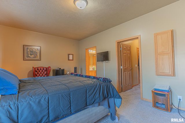 2814 Chouteau Avenue, Odin, IL 62870