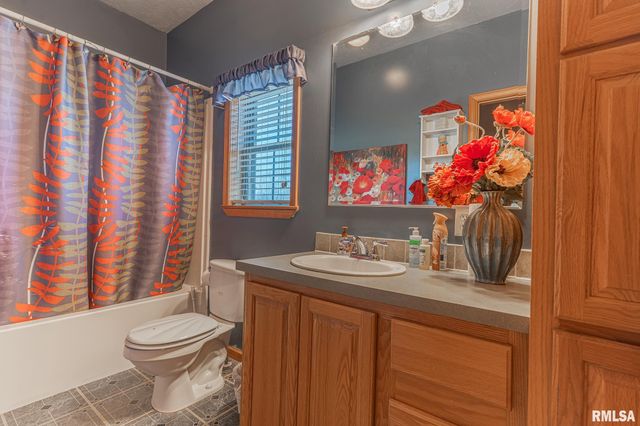 2814 Chouteau Avenue, Odin, IL 62870