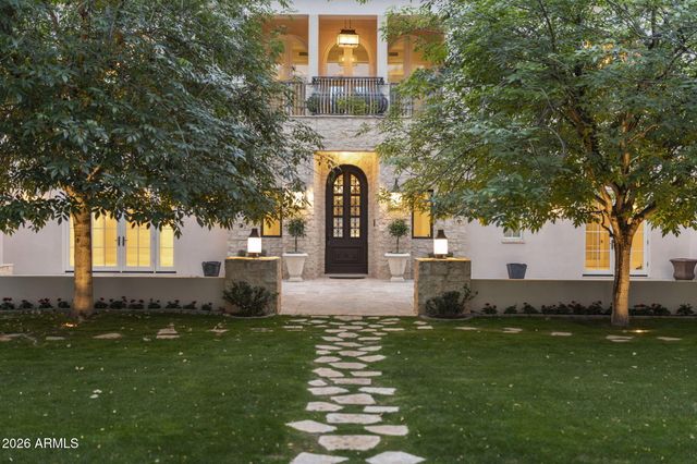 5402 E EXETER Boulevard, Phoenix, AZ 85018