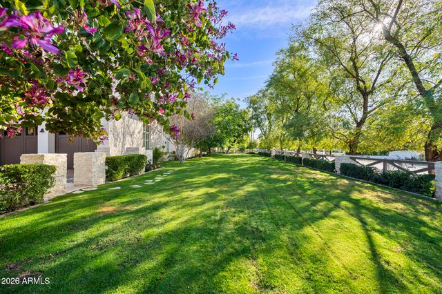 5402 E EXETER Boulevard, Phoenix, AZ 85018