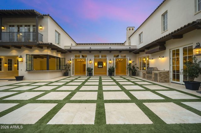 5402 E EXETER Boulevard, Phoenix, AZ 85018