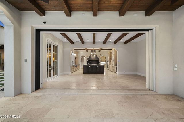 5402 E EXETER Boulevard, Phoenix, AZ 85018