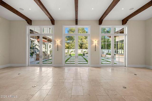 5402 E EXETER Boulevard, Phoenix, AZ 85018