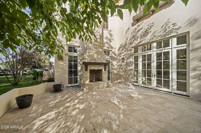 5402 E EXETER Boulevard, Phoenix, AZ 85018