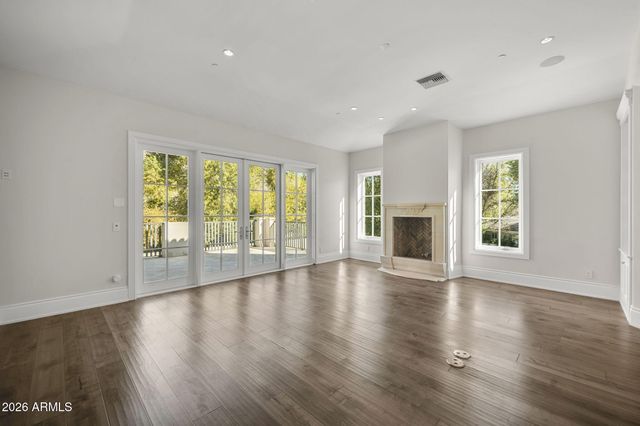 5402 E EXETER Boulevard, Phoenix, AZ 85018