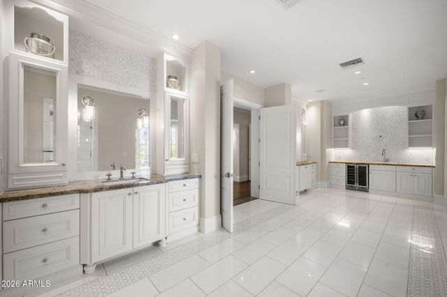 5402 E EXETER Boulevard, Phoenix, AZ 85018