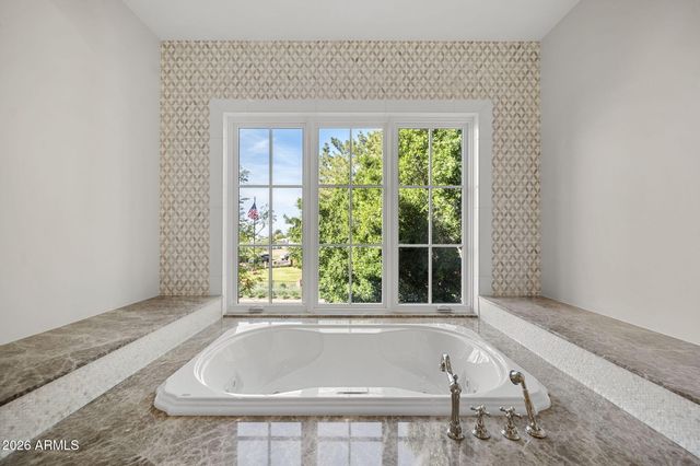 5402 E EXETER Boulevard, Phoenix, AZ 85018