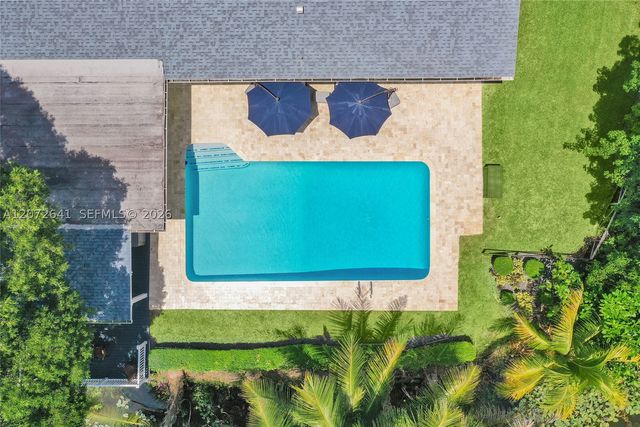 10880 SW 25th St, Davie, FL 33324
