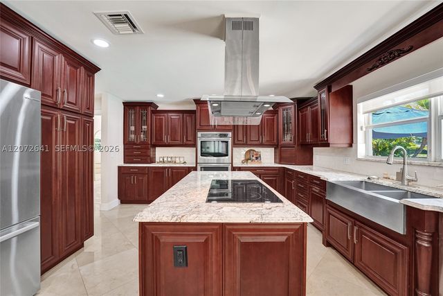 10880 SW 25th St, Davie, FL 33324