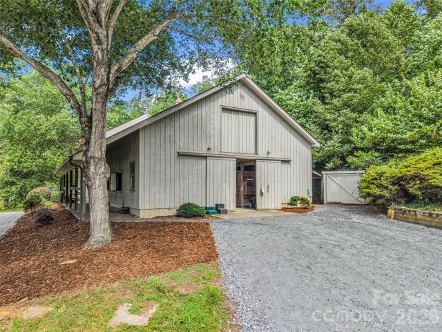 1870 Palmer Road, Mill Spring, NC 28756