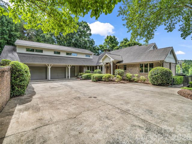 1870 Palmer Road, Mill Spring, NC 28756