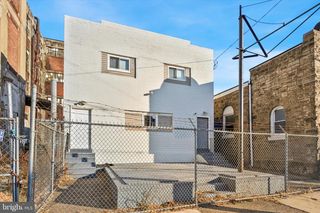 2045 W TORONTO ST, Philadelphia, PA 19132