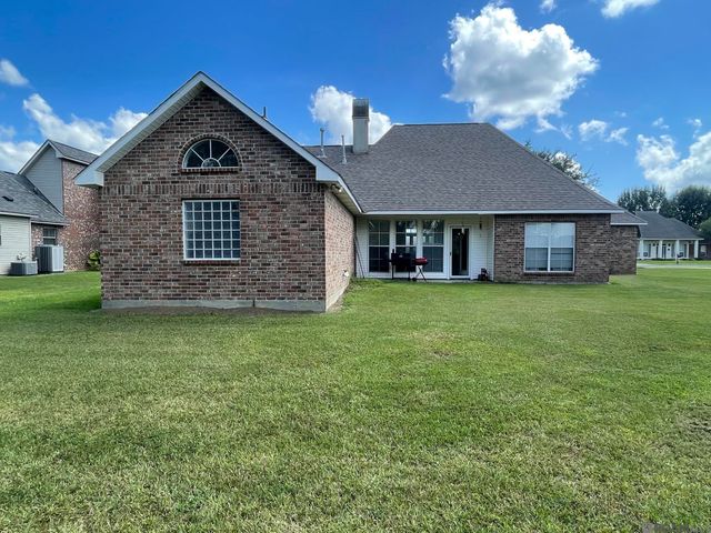6397 Pelican Crossing Dr, Gonzales, LA 70737