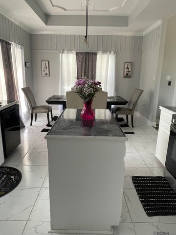 6397 Pelican Crossing Dr, Gonzales, LA 70737