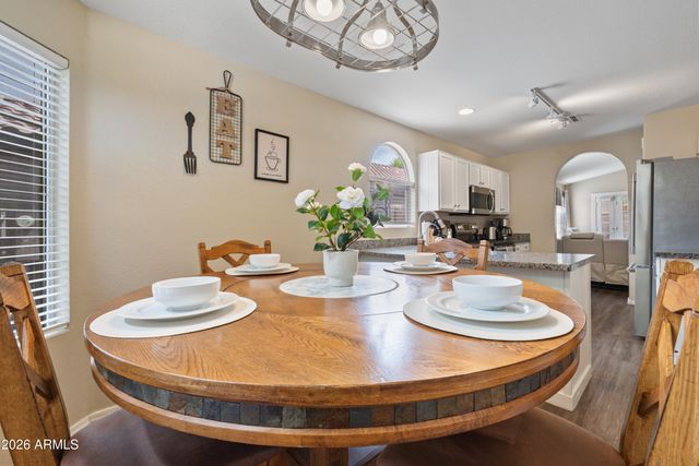 1291 S CARDINAL Street, Gilbert, AZ 85296