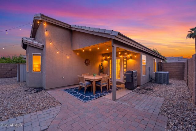 1291 S CARDINAL Street, Gilbert, AZ 85296