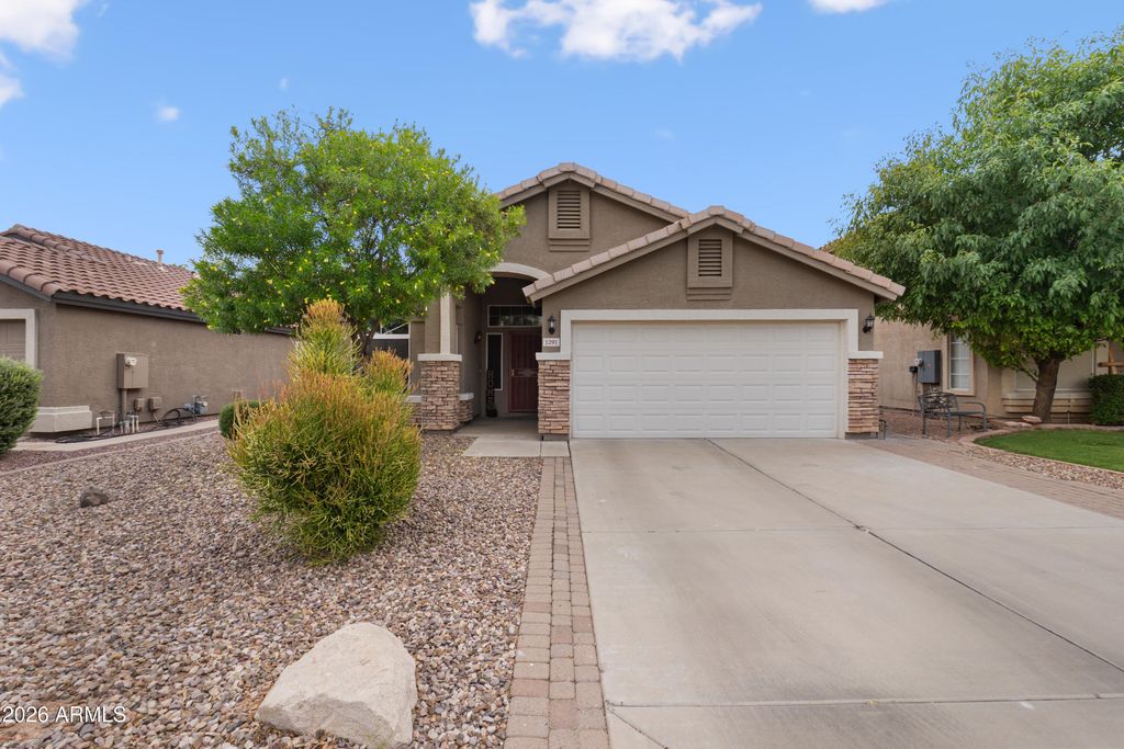 1291 S CARDINAL Street, Gilbert, AZ 85296