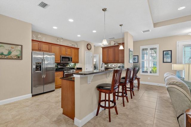 384 LEONI STREET, New Smyrna Beach, FL 32168