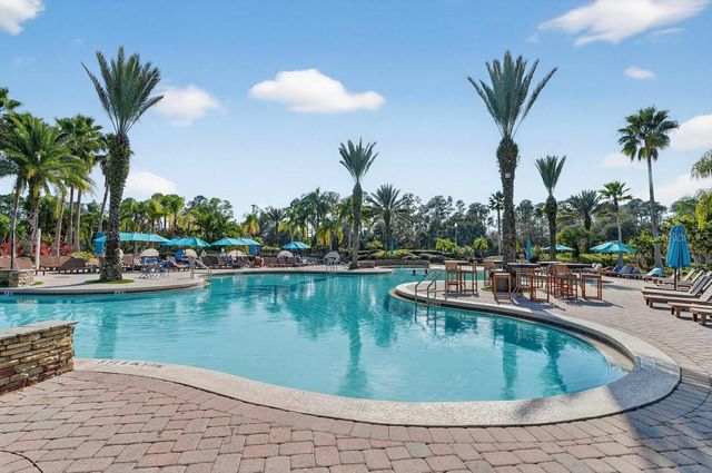 384 LEONI STREET, New Smyrna Beach, FL 32168