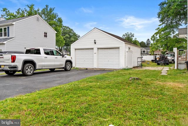 319 STATION RD, Roebling, NJ 08554
