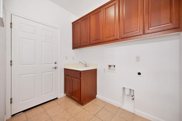 11794 Dionysus Way, Rancho Cordova, CA 95742