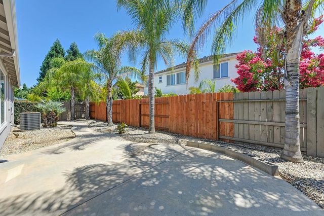 11794 Dionysus Way, Rancho Cordova, CA 95742