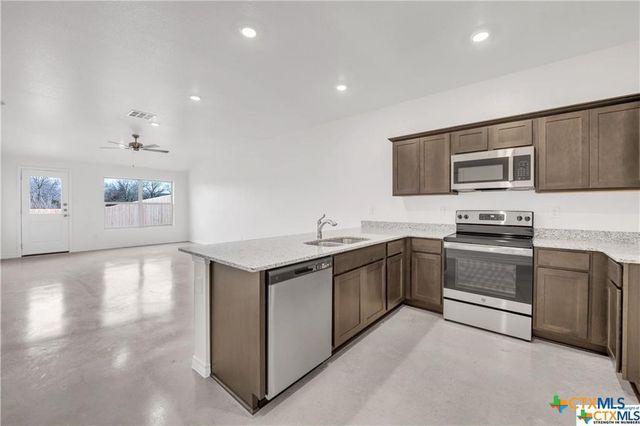 1210 Lehmann Drive B, Copperas Cove, TX 76522