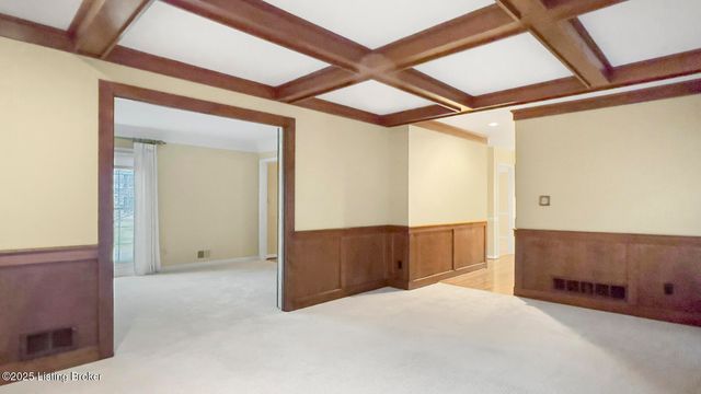 1508 Sylvan Wynde, Louisville, KY 40205