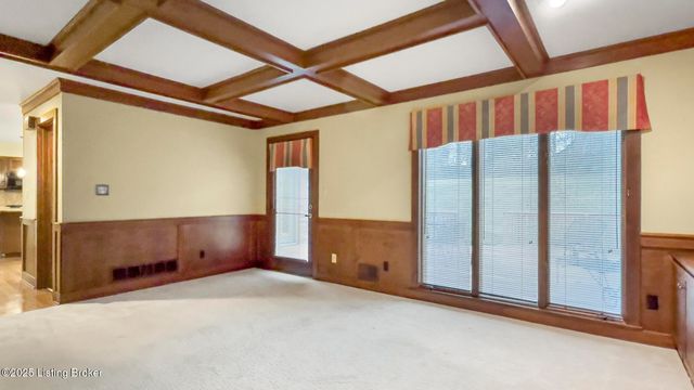 1508 Sylvan Wynde, Louisville, KY 40205