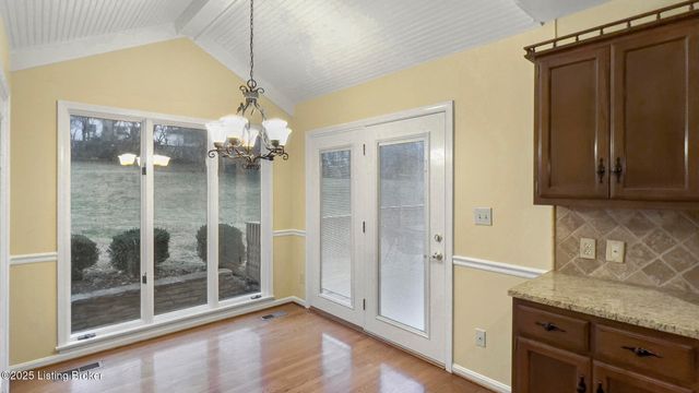 1508 Sylvan Wynde, Louisville, KY 40205