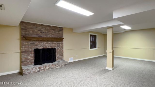 1508 Sylvan Wynde, Louisville, KY 40205