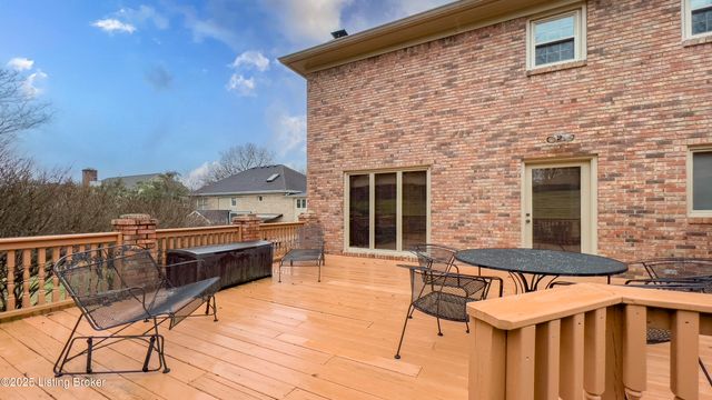 1508 Sylvan Wynde, Louisville, KY 40205