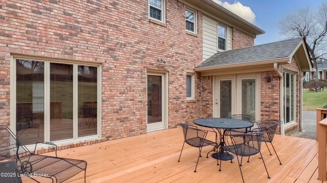 1508 Sylvan Wynde, Louisville, KY 40205