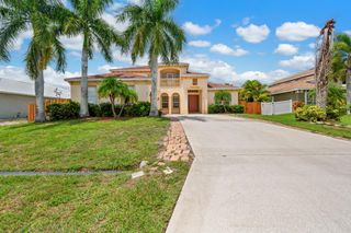 841 SW Haas Ave, Port St Lucie, FL 34953