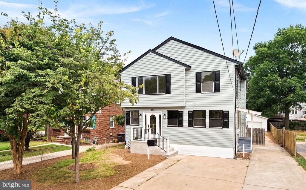 1805 S POLLARD ST, Arlington, VA 22204