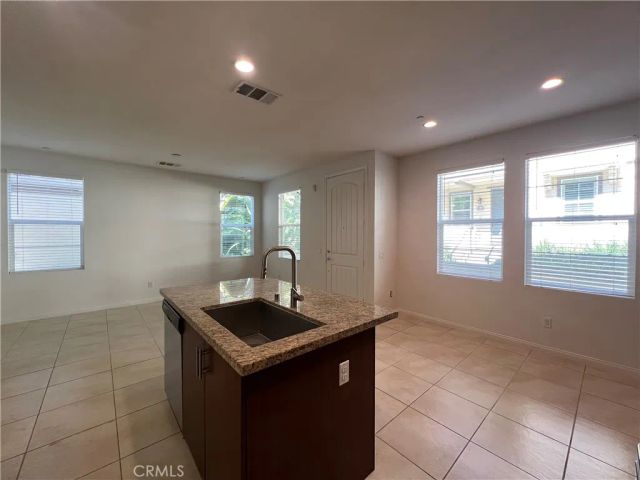 905 N Purple Sage Drive F, Azusa, CA 91702