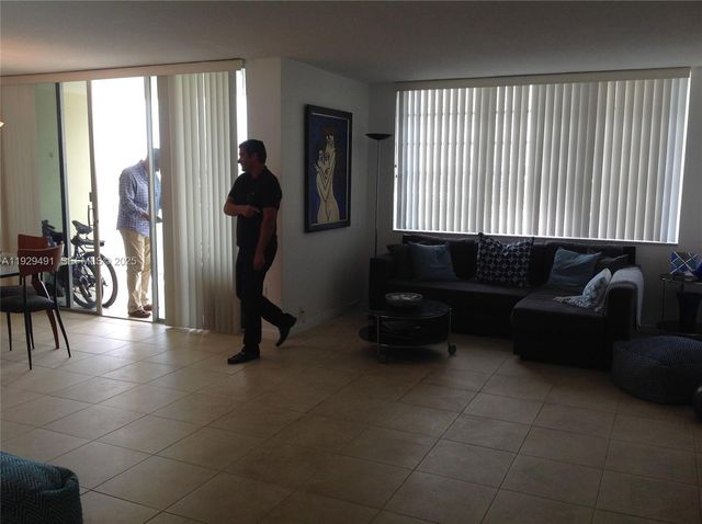 1865 79th St Cswy 8K, North Bay Village, FL 33141