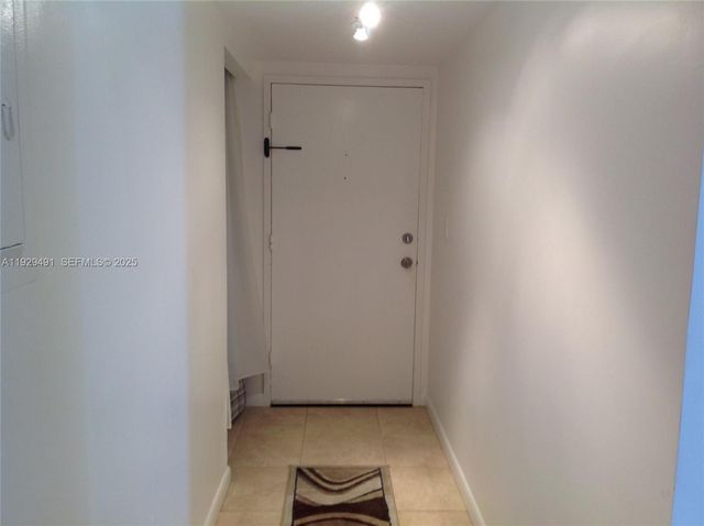 1865 79th St Cswy 8K, North Bay Village, FL 33141