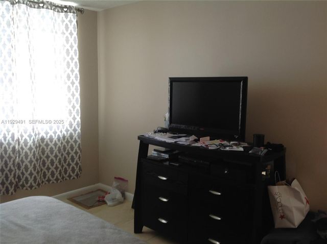 1865 79th St Cswy 8K, North Bay Village, FL 33141