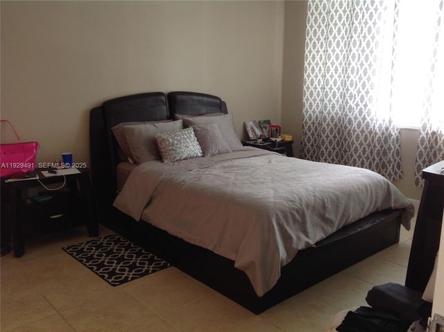 1865 79th St Cswy 8K, North Bay Village, FL 33141