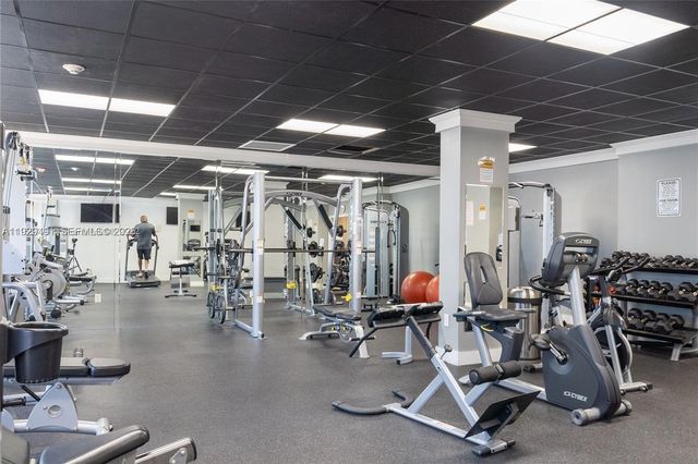 1865 79th St Cswy 8K, North Bay Village, FL 33141