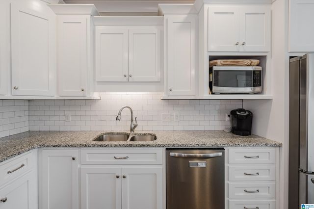 8947 TAUNTON PLACE, Morris, AL 35116