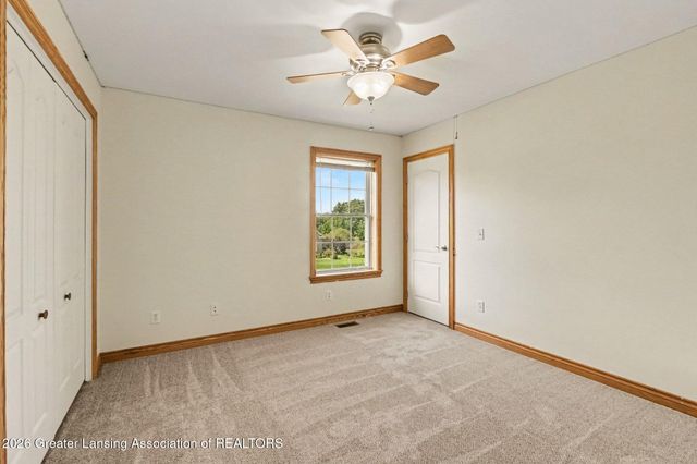 504 N Miller Drive, Eaton Rapids, MI 48827
